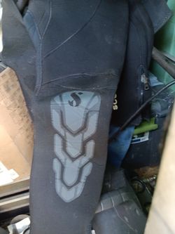 Scuba diving suits