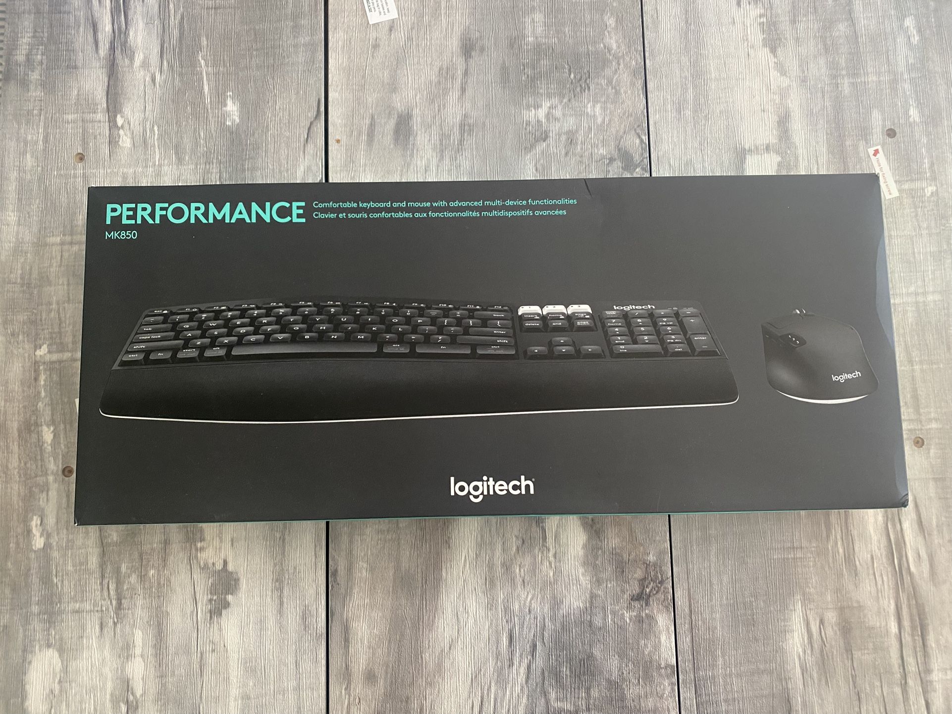 MK850 Performance Logitech Keyboard And Mouse - NEW in the BOX