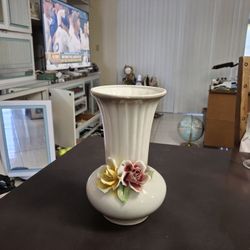 Beautiful Vintage Capodimonte Creazioni Savastano Made In Italy 🇮🇹  Ribbed Rose Flower Vase 10"H SEE DESCRIPTION 