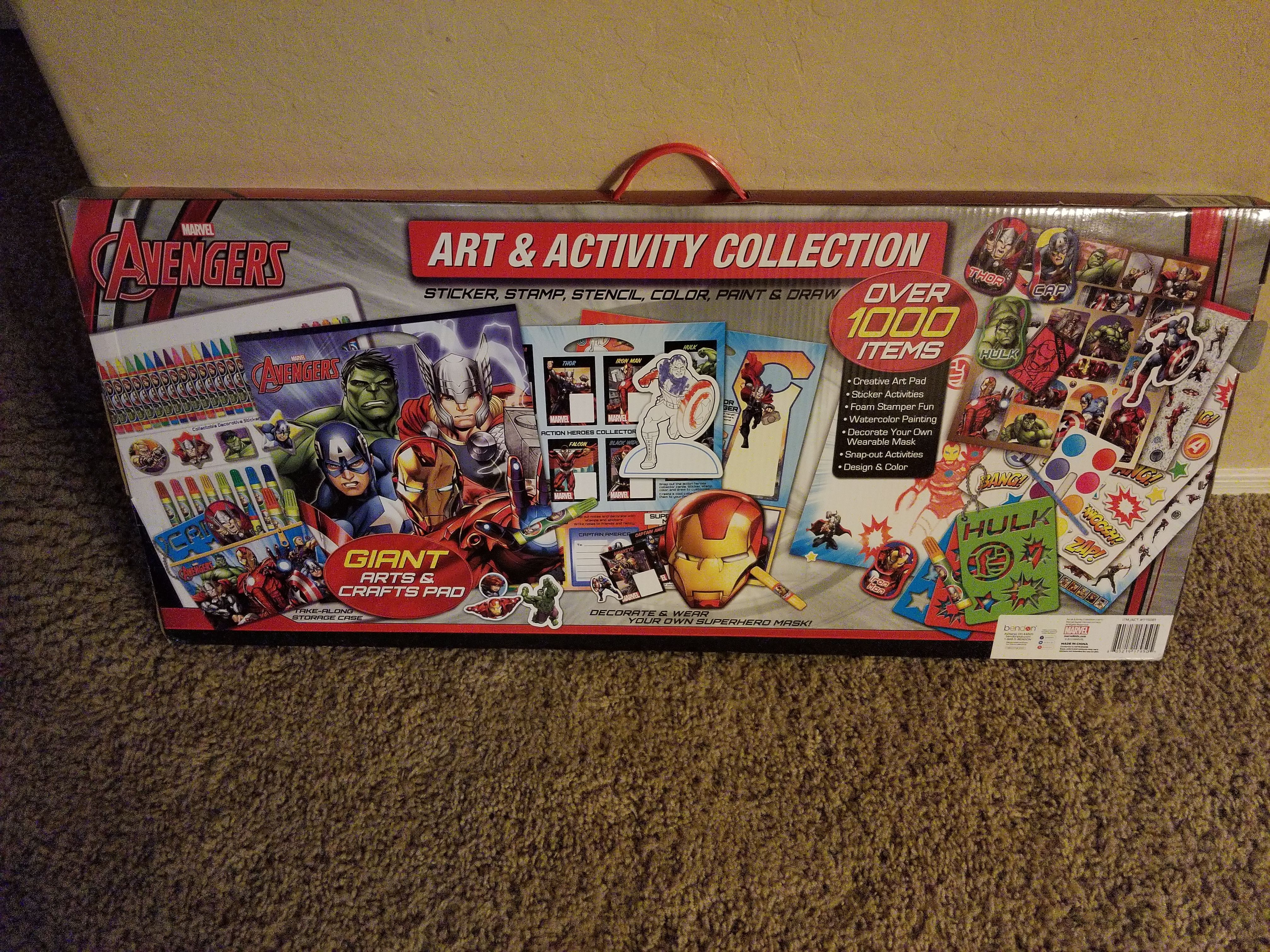 Marvel art and activity set