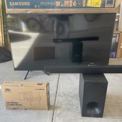Samsung 65” UHD 4K Smart TV