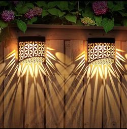 2 Pack - Iron solar Fence Lights Outdoor Waterproof