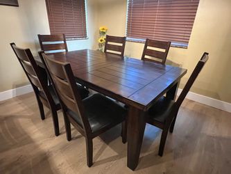 Table Set