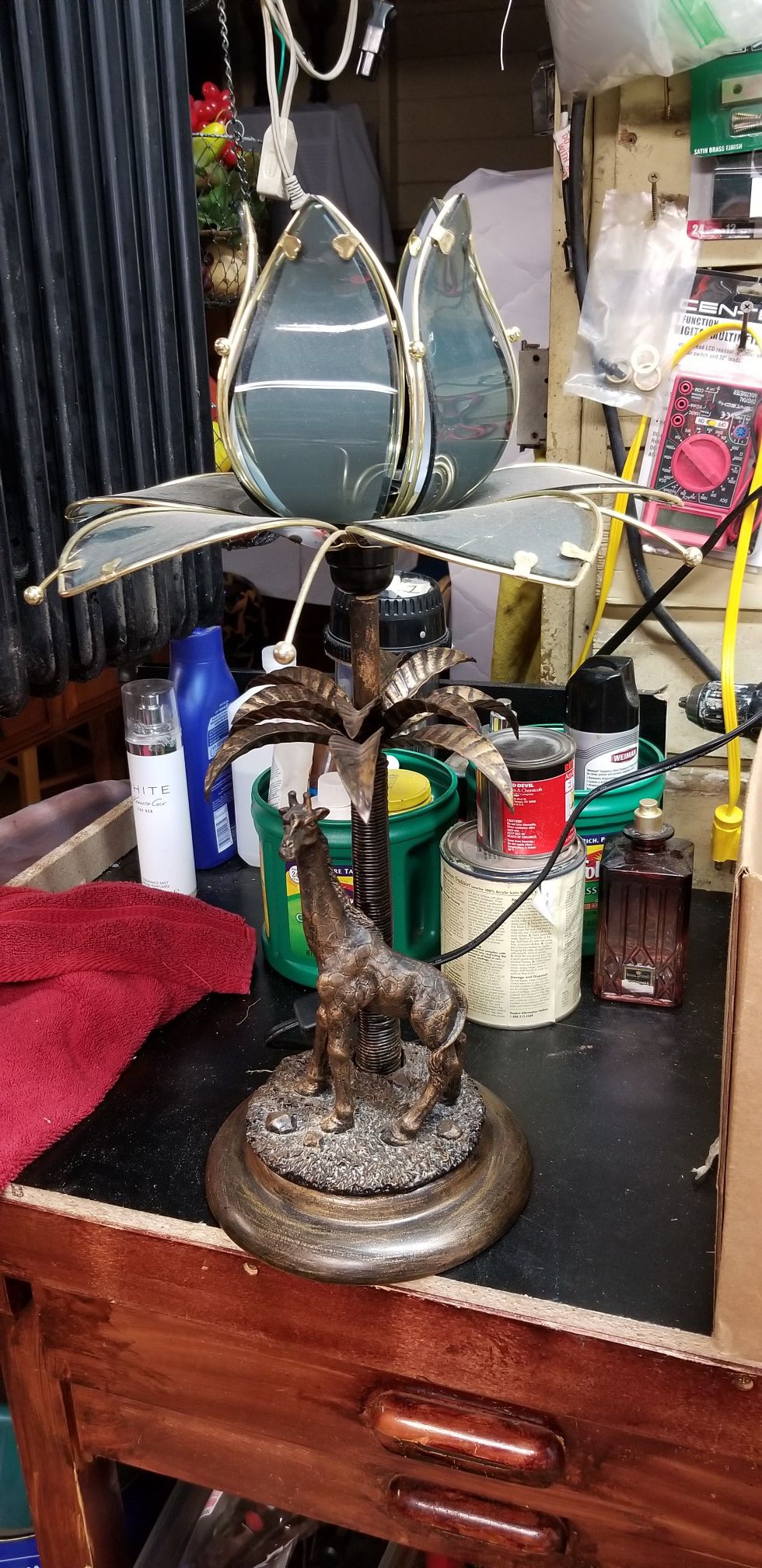 Beautiful vintage unique jirafa lamp