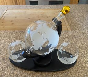 GLOBE DECANTER SET