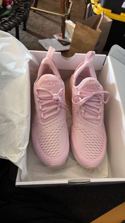 Nike Air Max 270 Pink Women’s Sneakers – Like New w/ Box