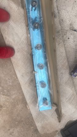 48 inch 8 light bath bar BRAND NEW 25$$$