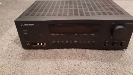 Mitsubishi Stereo Receiver