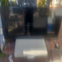 55 Inch Vizio  Smart Tv. 