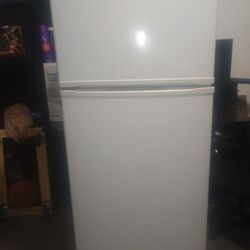 Compact Kenmore Fridge 