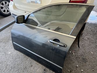 2005 Honda Accord Driver Door