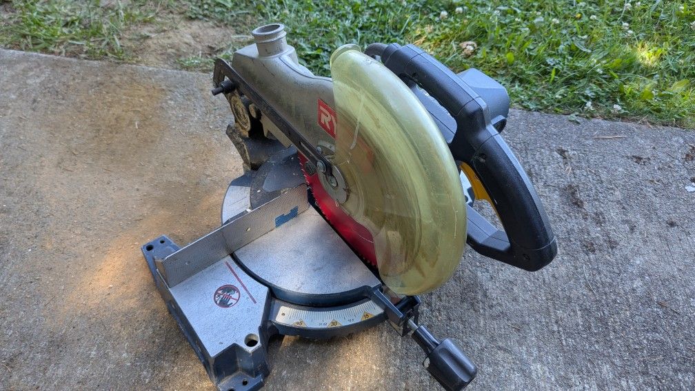 Used Tools, Must Go