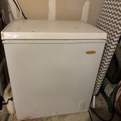 Deep Freezer Runs Great!