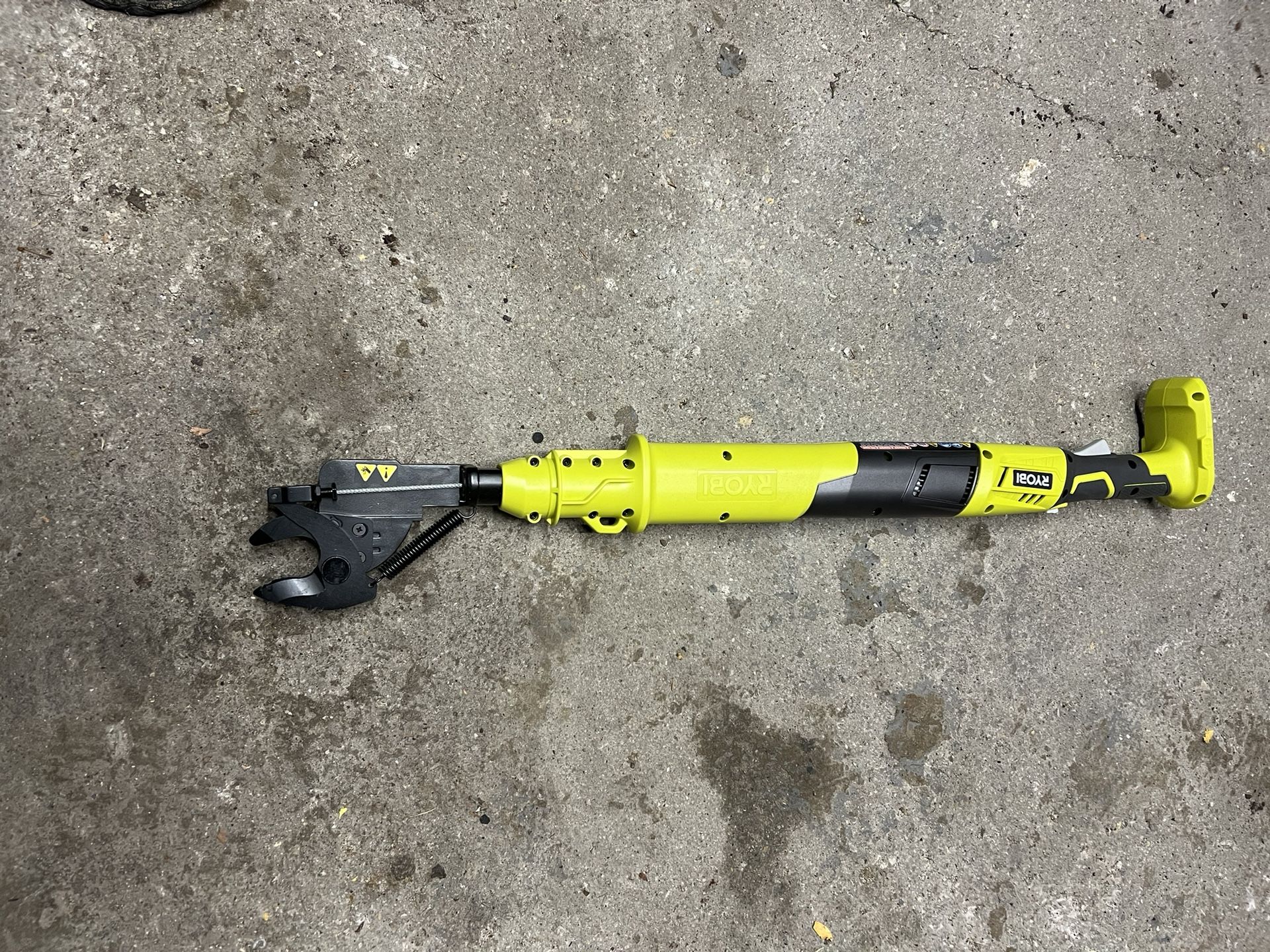 TREE CUTTER