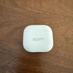 Apple AirPods 4 with ANC