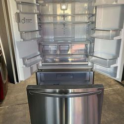 🌸 ON SALE REFRIGERATOR- 3 DOORS LG 🌸