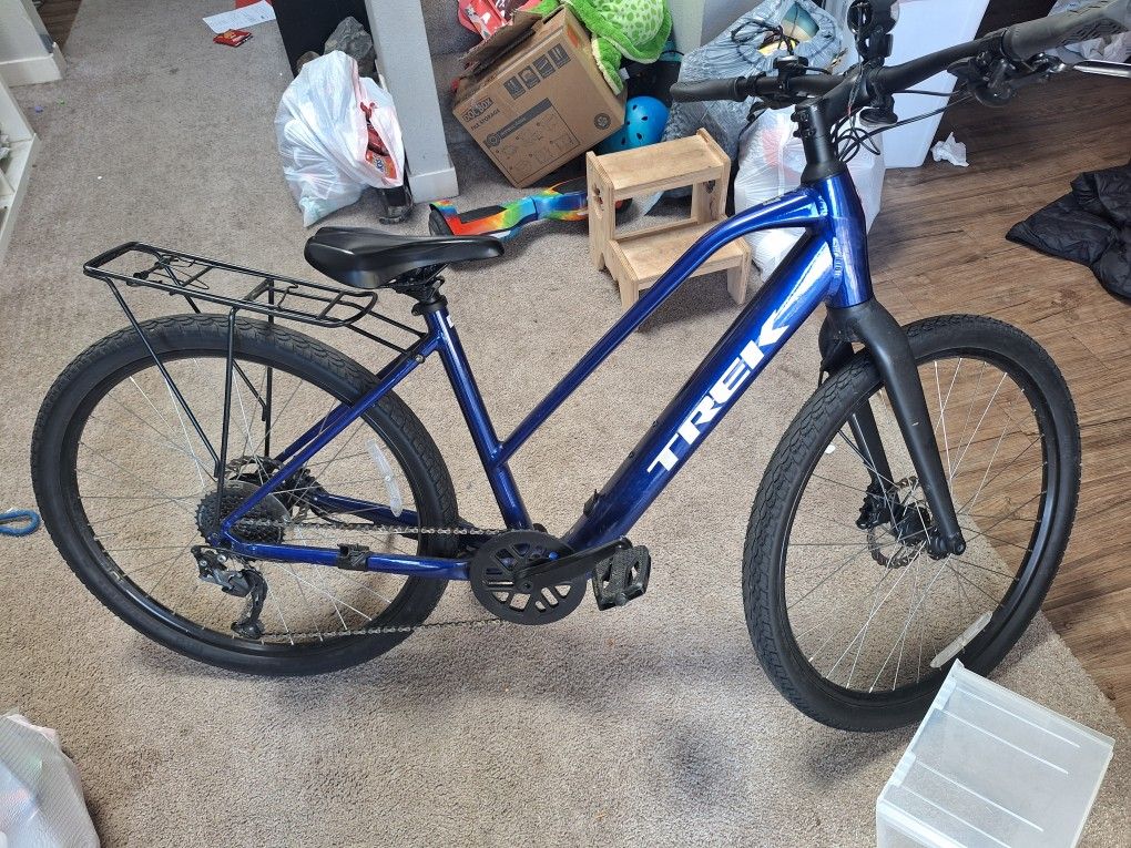 Trek Mountain Bike W/pedal Assist DS+ 2