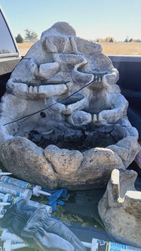 Heavy Yard Fountain