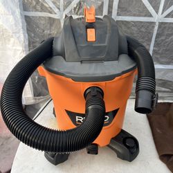 Ridgit Wet / Dry Shop Vacuum 