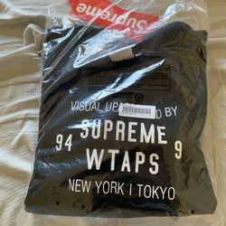 Supreme WTAPS sweater New Never Worn