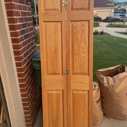 Bifold Oak Closet Door 