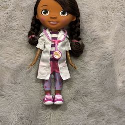 Doc Mcstuffins Talking /Singing 11” Doll