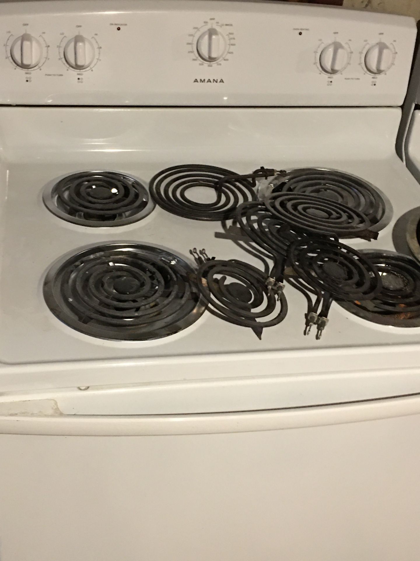 Amana Electric Stove