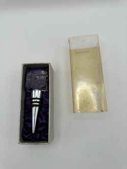 Wine Bottle Stopper Silver Tone & Crystal Etched Monogram Letter Initial”U”