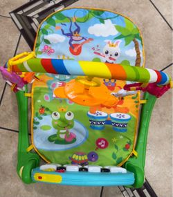 Baby piano gym