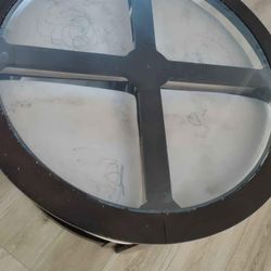 Coffee Table With Chairs 