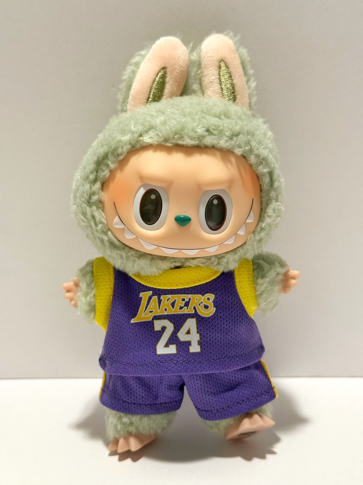 Labubu Clothes Lakers Basketball Jersey Outfit (#24) for Exciting Macaron Wings of Fortune x Pronounce and Have A Seat Doll Plushies Pendants