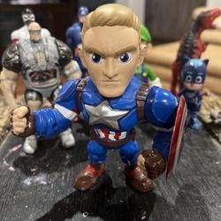6 Inch Metal Marvel Civil War Captain America #97723 Used