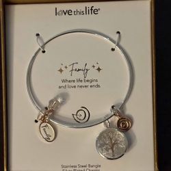 Bracelet for sale $10