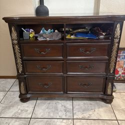 Dresser Solid Wood
