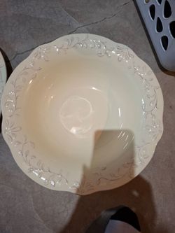 Large oversized bowl and platter set vintage