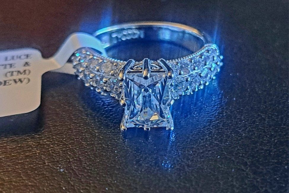 Bella Luce Tycoon .925 CZ Sterling Silver Rhodium Plated Ring - Size 7 - New With Tags