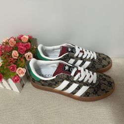 Adidas X Gucci Women’s Gazelle Sneakers GG Monogram Size 7.5US