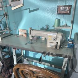 JUKI Single Needle Industrial Sewing Machine