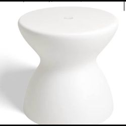 Pool table dumbrella and drink holder