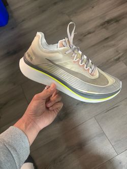 Nike Zoom Fly SP Running Shoes Size 10 Mens Like New