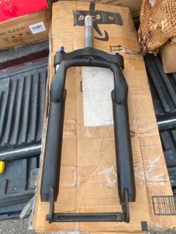 SR Suntour XCM34 27.5 Fork 120mm 15x110 Boost 325mm Trek Powerfly
