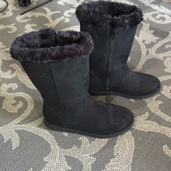 Girls Black Boots Size 5