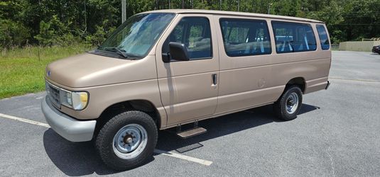 1997 Ford Club Wagon