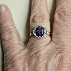 LOW PRICE Beautiful Sterling Silver Ring With Amethyst Gemstone