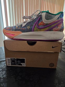 Nike Kyrie 8 Men's size 9