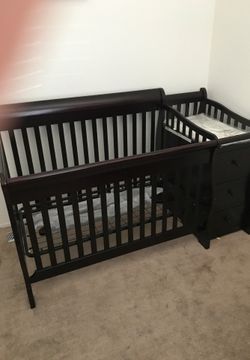 Baby crib