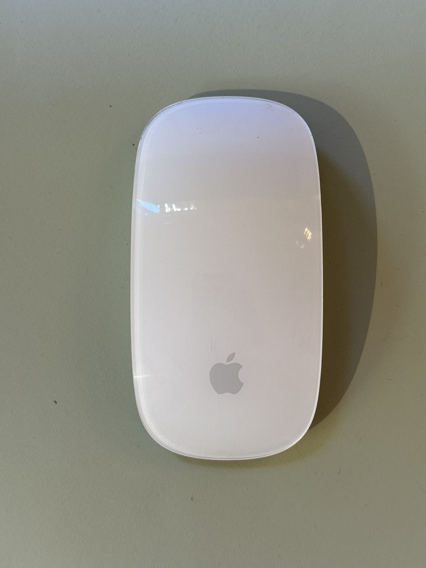 Magic Mouse - Bluetooth rechargeable wireless apple mouse 