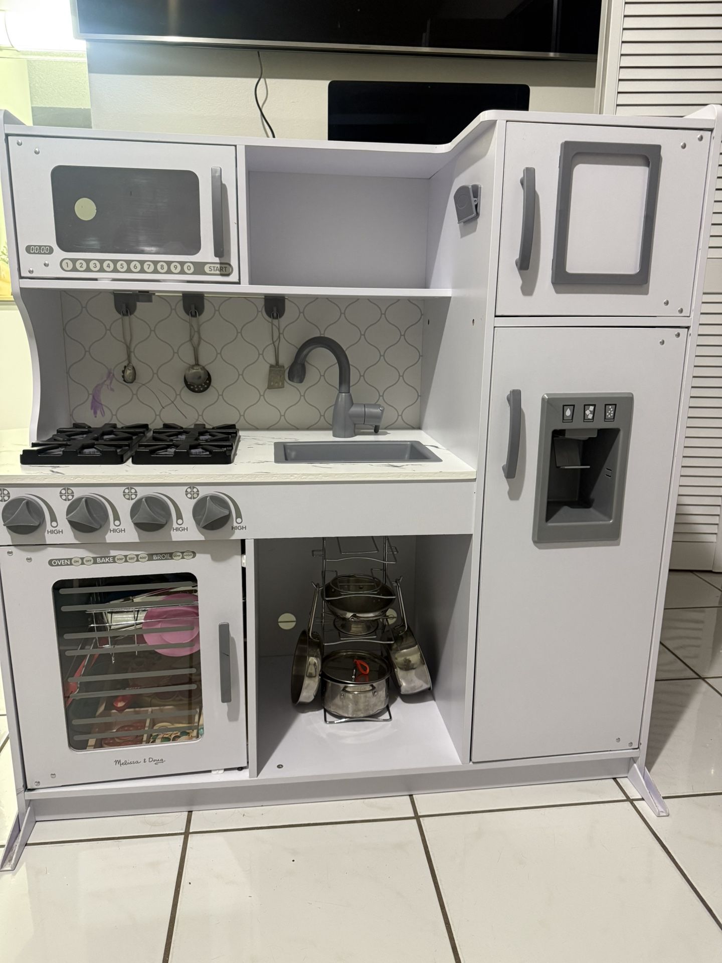 Toys (kitchen)