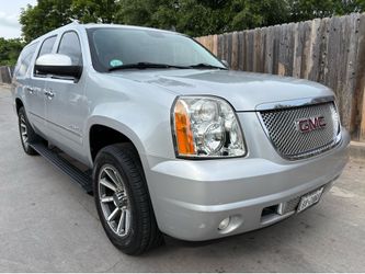 2011 GMC Yukon Denali