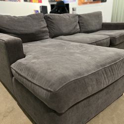 Super Clean Sectional Couch 